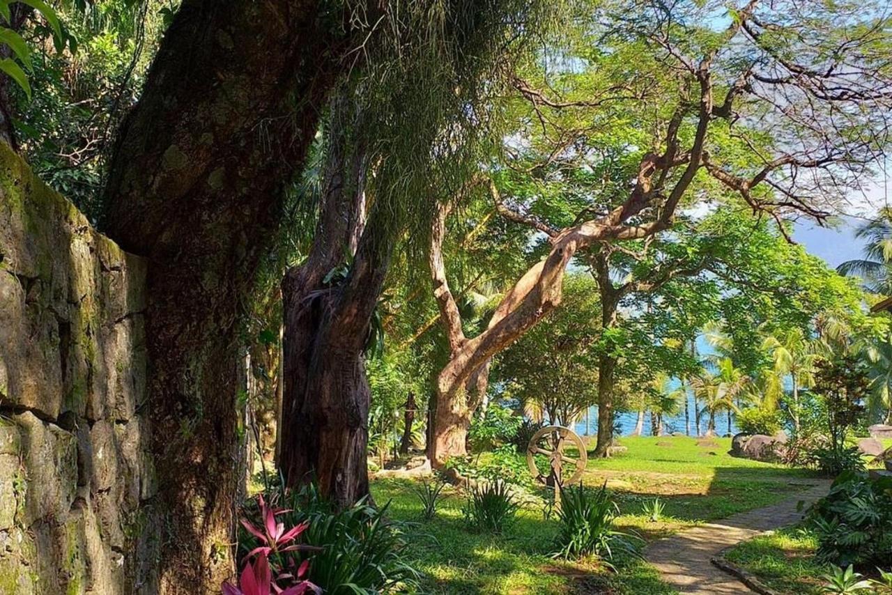 Elephant Guesthouse Beira Mar - Suites Com Cafe Da Manha Ilhabela Dış mekan fotoğraf
