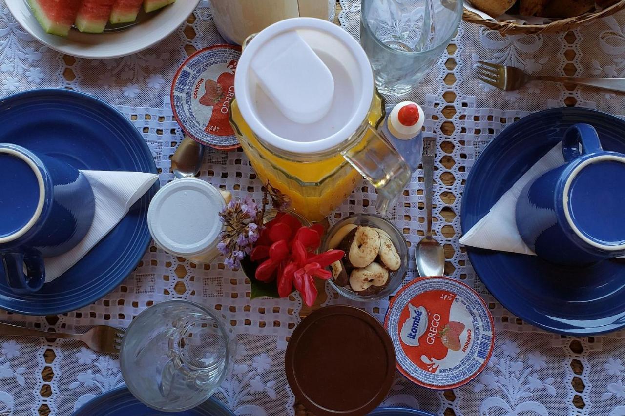 Elephant Guesthouse Beira Mar - Suites Com Cafe Da Manha Ilhabela Dış mekan fotoğraf