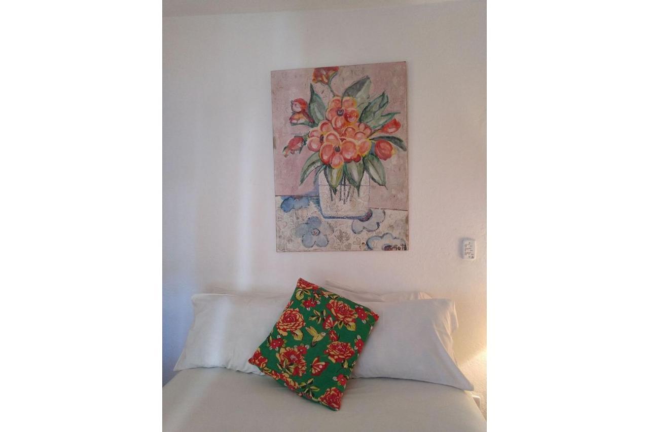 Elephant Guesthouse Beira Mar - Suites Com Cafe Da Manha Ilhabela Dış mekan fotoğraf