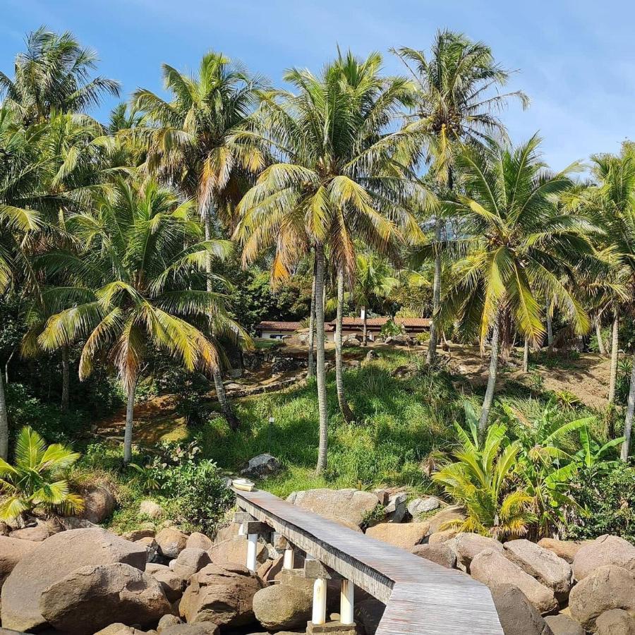 Elephant Guesthouse Beira Mar - Suites Com Cafe Da Manha Ilhabela Dış mekan fotoğraf