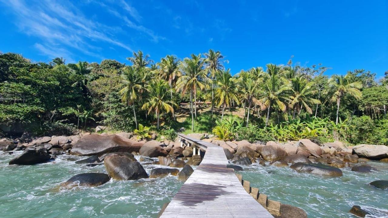 Elephant Guesthouse Beira Mar - Suites Com Cafe Da Manha Ilhabela Dış mekan fotoğraf